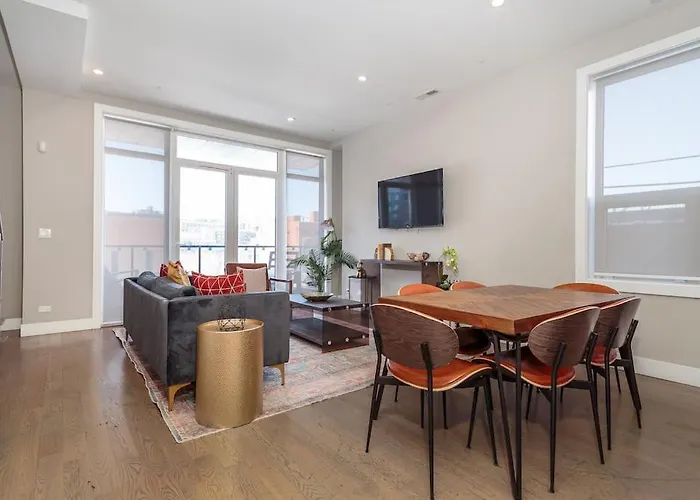 2 Newly Built Luxury With Private Roofdeck Сasa de vacaciones Chicago