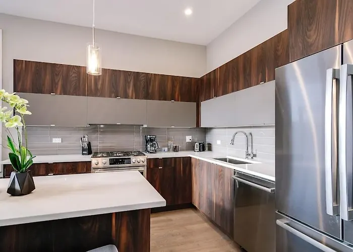 2 Newly Built Luxury With Private Roofdeck Сasa de vacaciones *