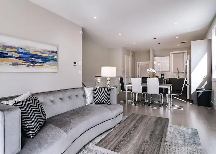 2 Newly Built Luxury With Private Roofdeck Сasa de vacaciones Chicago