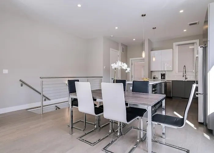 2 Newly Built Luxury With Private Roofdeck