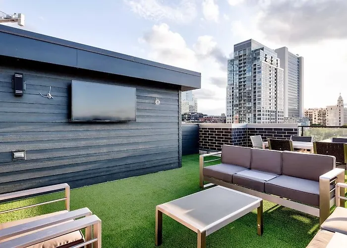 2 Newly Built Luxury With Private Roofdeck Сasa de vacaciones Chicago